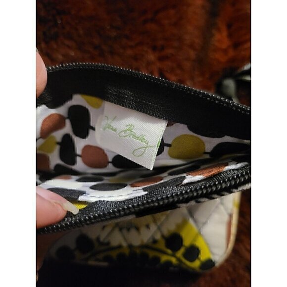 Vera Bradley Wristlet Cocoa Moss with a credit card holder. - Picture 4 of 6